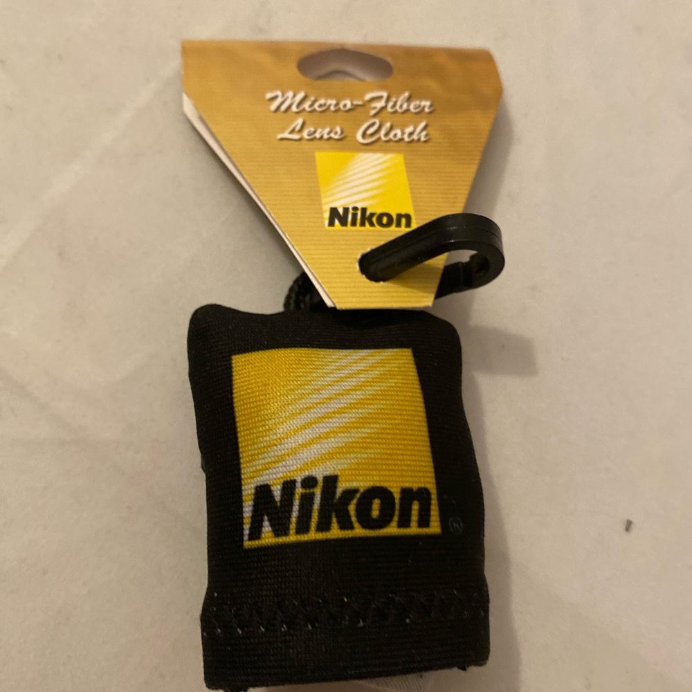 Nikon Black and Yellow Microfiber Cloth with bag and clip DSLR camera